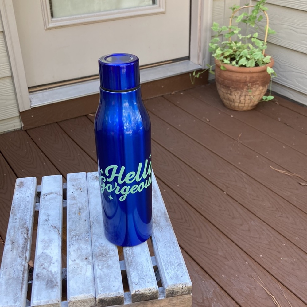 Room Essentials Stainless Steel water bottle nwot